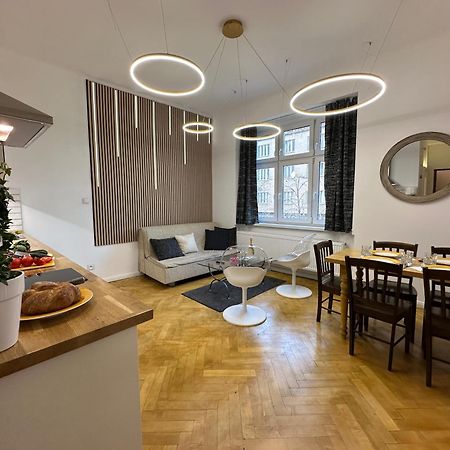 Karlin Oasis 2-Bedroom Apartment 布拉格 外观 照片