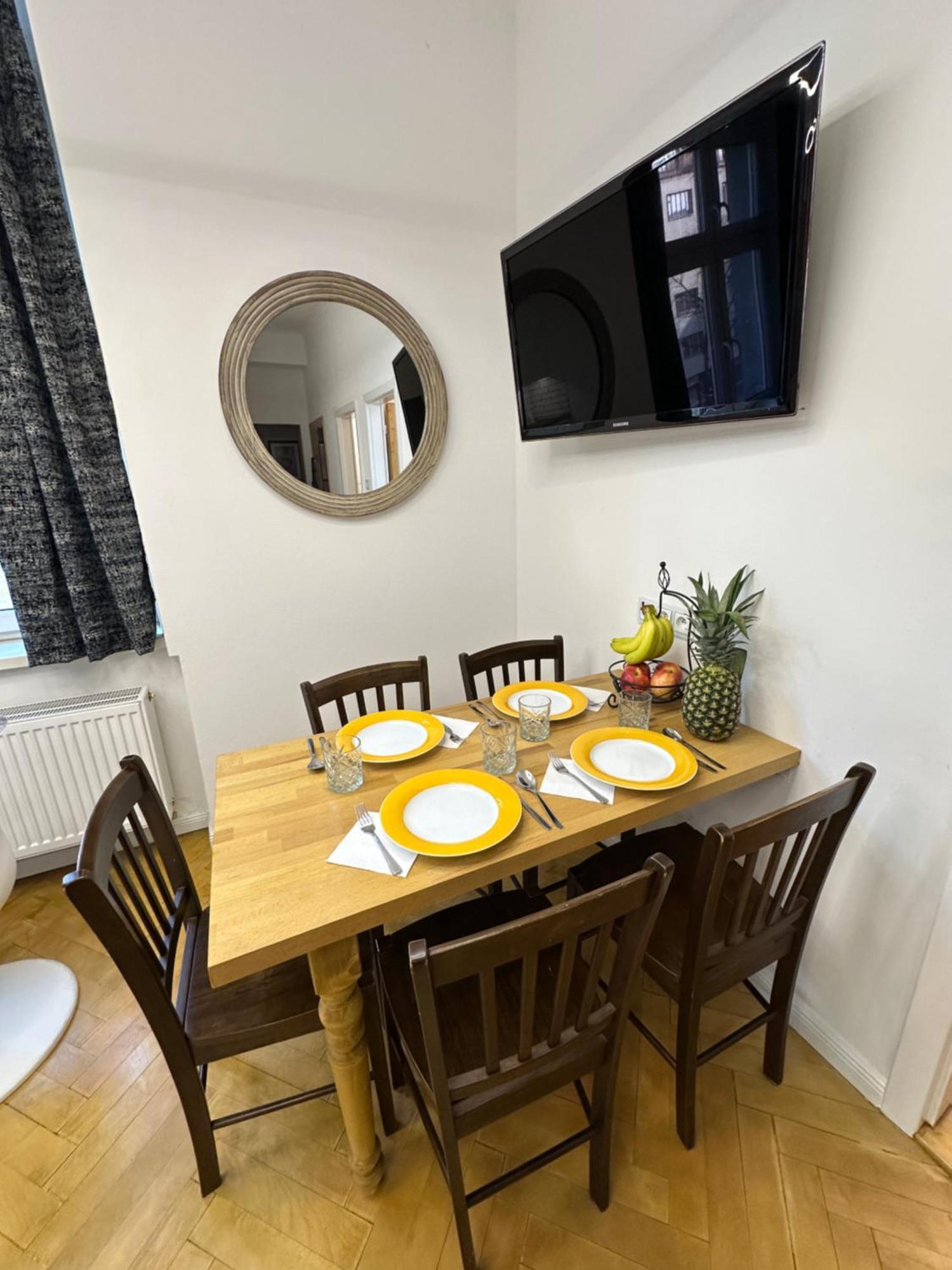 Karlin Oasis 2-Bedroom Apartment 布拉格 外观 照片