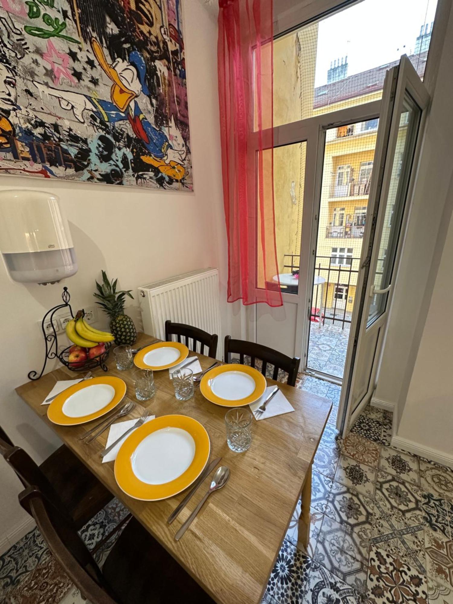 Karlin Oasis 2-Bedroom Apartment 布拉格 外观 照片