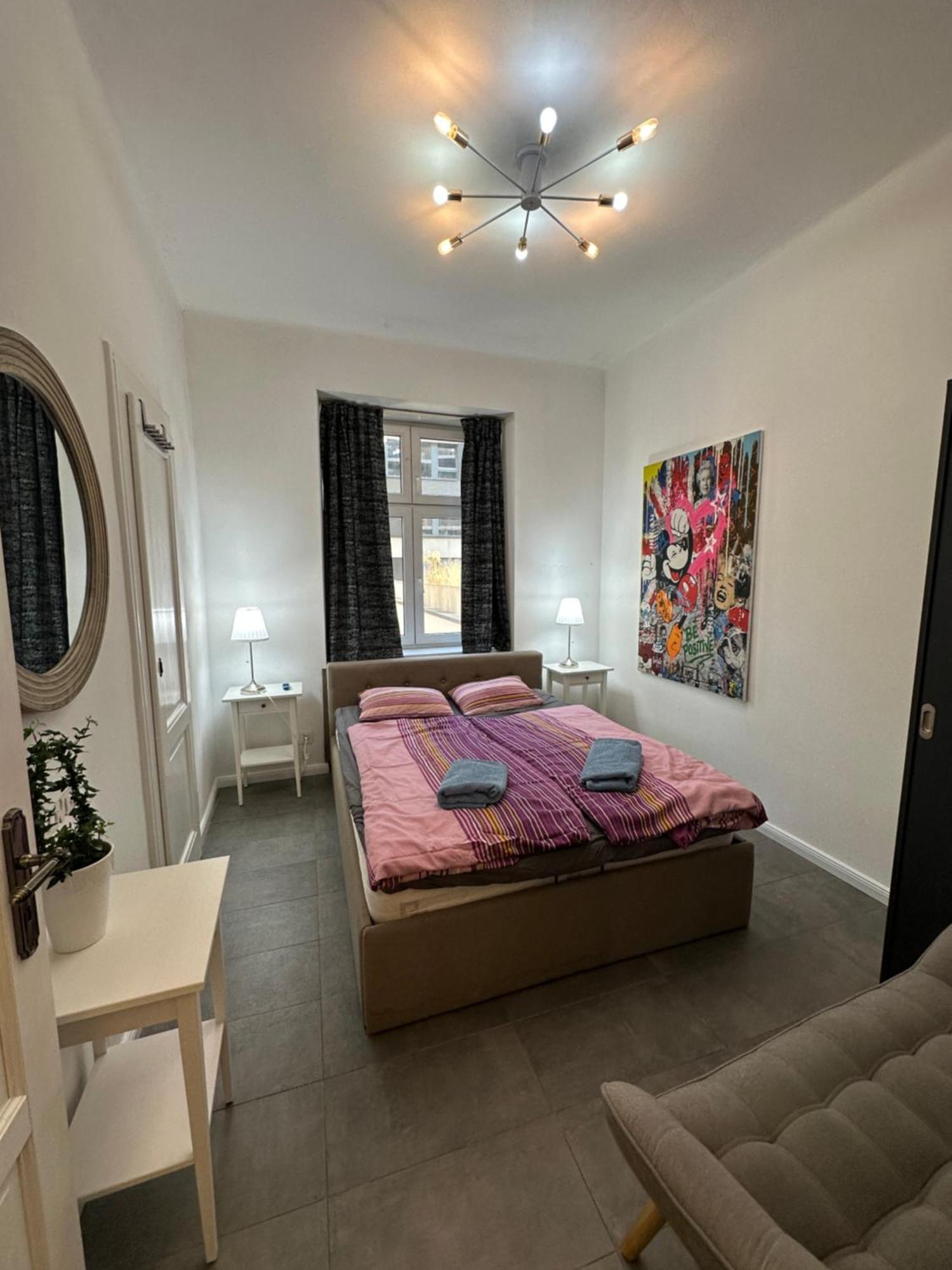Karlin Oasis 2-Bedroom Apartment 布拉格 外观 照片